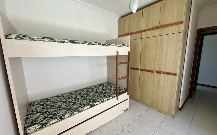 Apartamento de dois andares lateral mar em Bombas – Residencial Ricardo