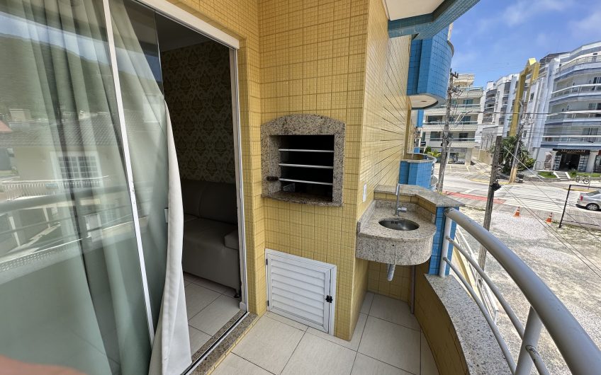 Apartamento frente mar com churrasqueira em Bombas – Residencial Estrela do Mar