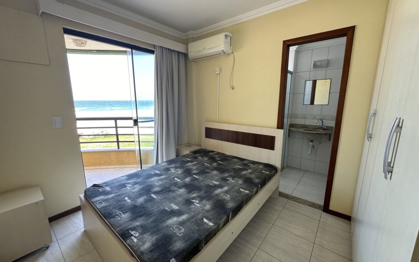 Apartamento de frente para o mar com 3 dormitórios – Residencial Leonardo, 101