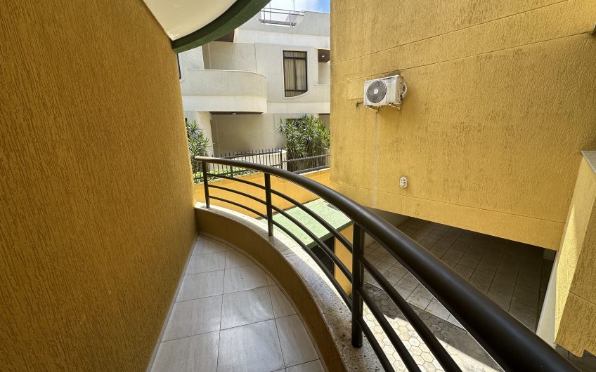 Apartamento de 3 dormitórios na Praia de Bombas – Residencial Leonardo, 105