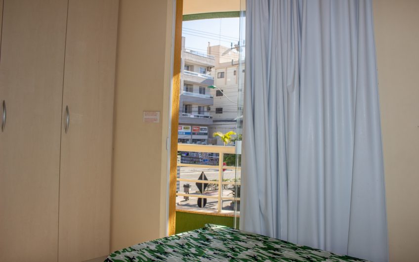 Apartamento lateral mar em Bombas – Residencial Ana Júlia, 102